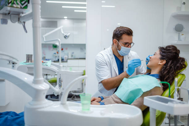 Best Tooth Extraction  in Heathrow, FL